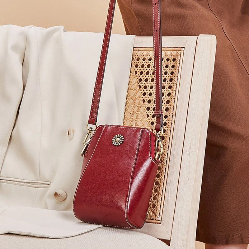 CHRIS | COMPACT MINI HANDBAG - La femme Toronto