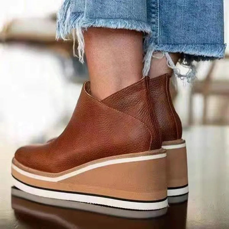 Leonora – Trendy Waterproof Boots