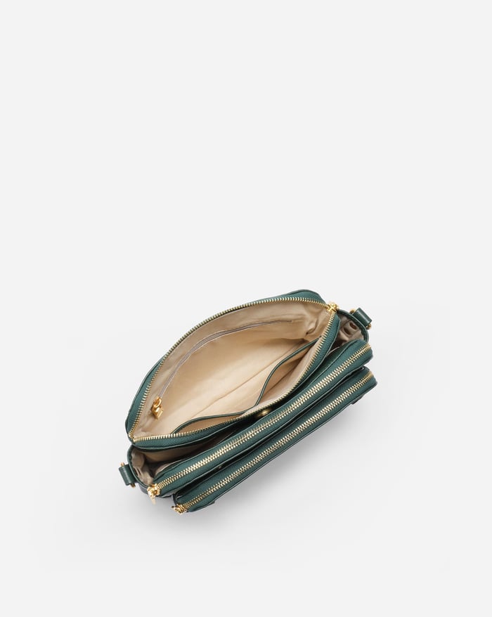 JENNIE | CHIC THREE LAYER CROSSBODY BAG - La femme Toronto