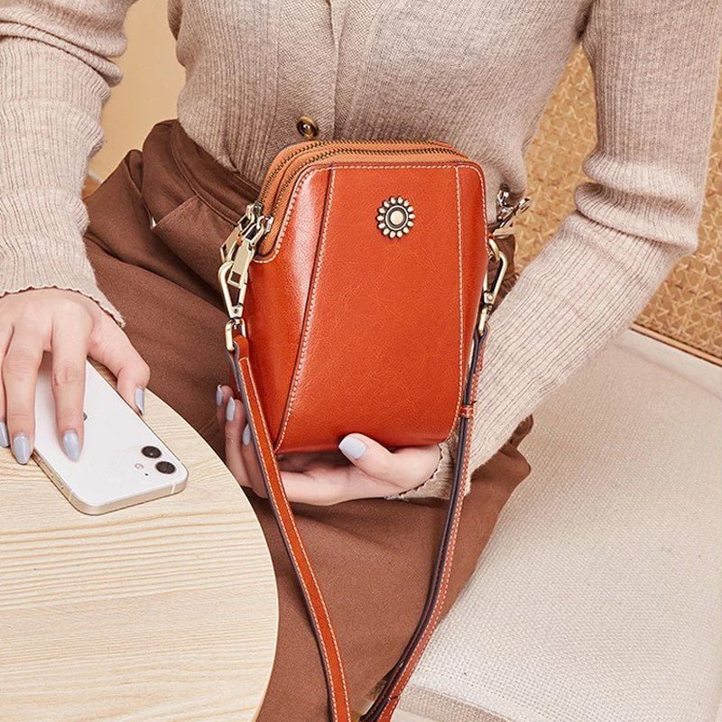 CHRIS | COMPACT MINI HANDBAG - La femme Toronto