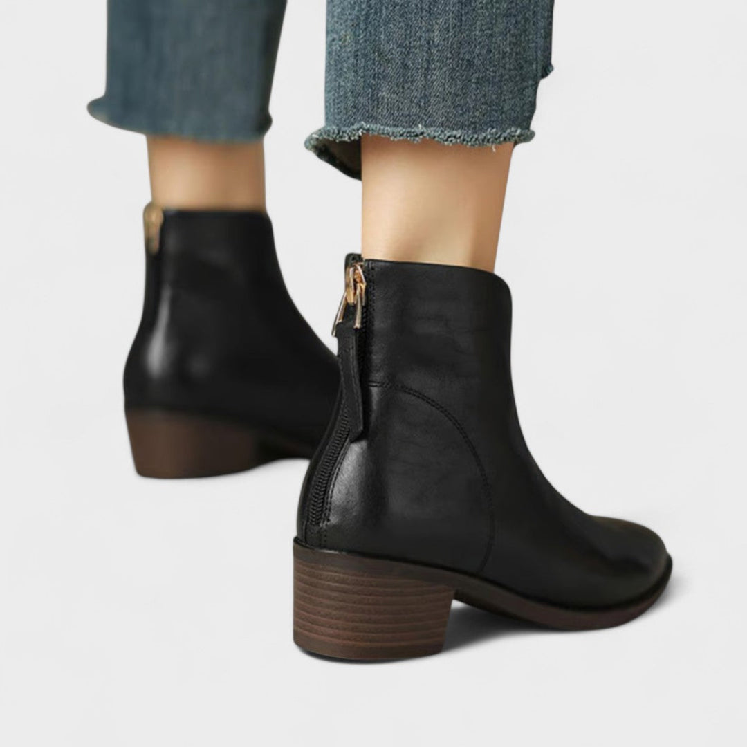 Avenya | Classic Low-heel Boots