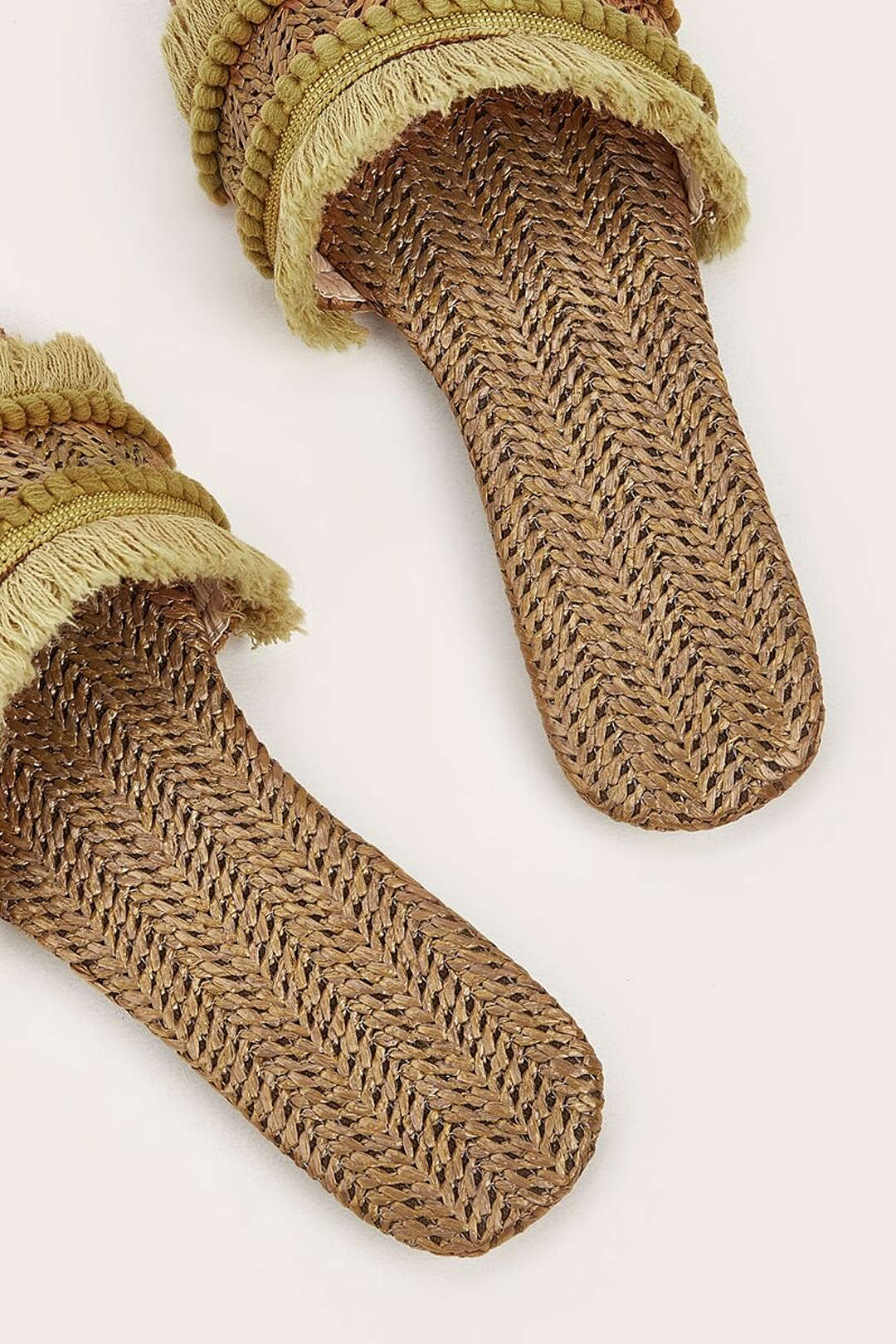 Fringe Slippers - La femme Toronto