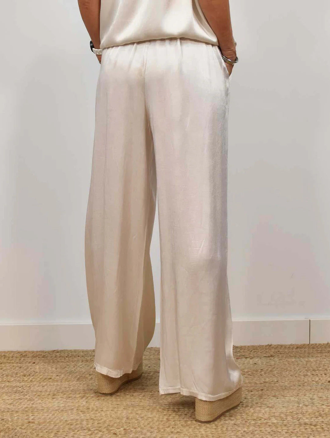 Isla - Wide Leg Lounge Set - La femme Toronto