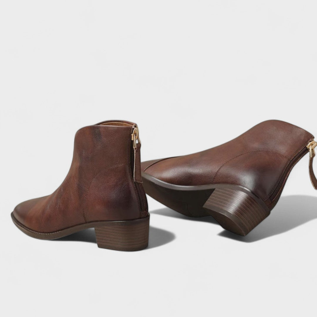 Avenya | Classic Low-heel Boots