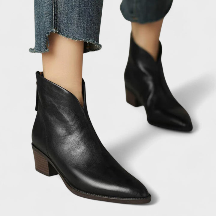 Avenya | Classic Low-heel Boots