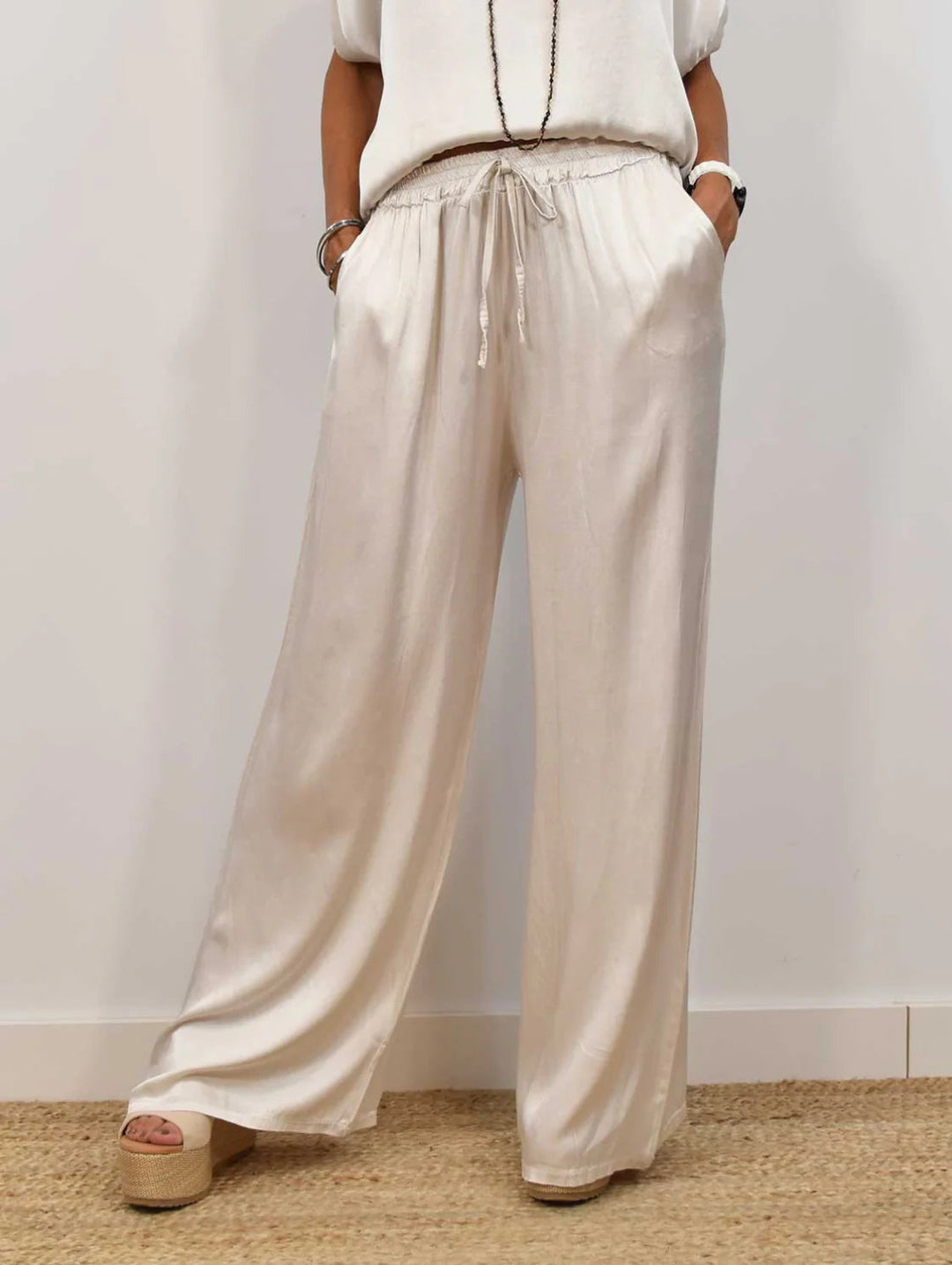 Isla - Wide Leg Lounge Set - La femme Toronto