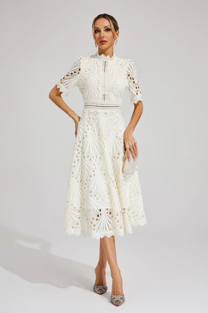 TINA | ELEGANT FLOWER EMBROIDERED DRESS - La femme Toronto