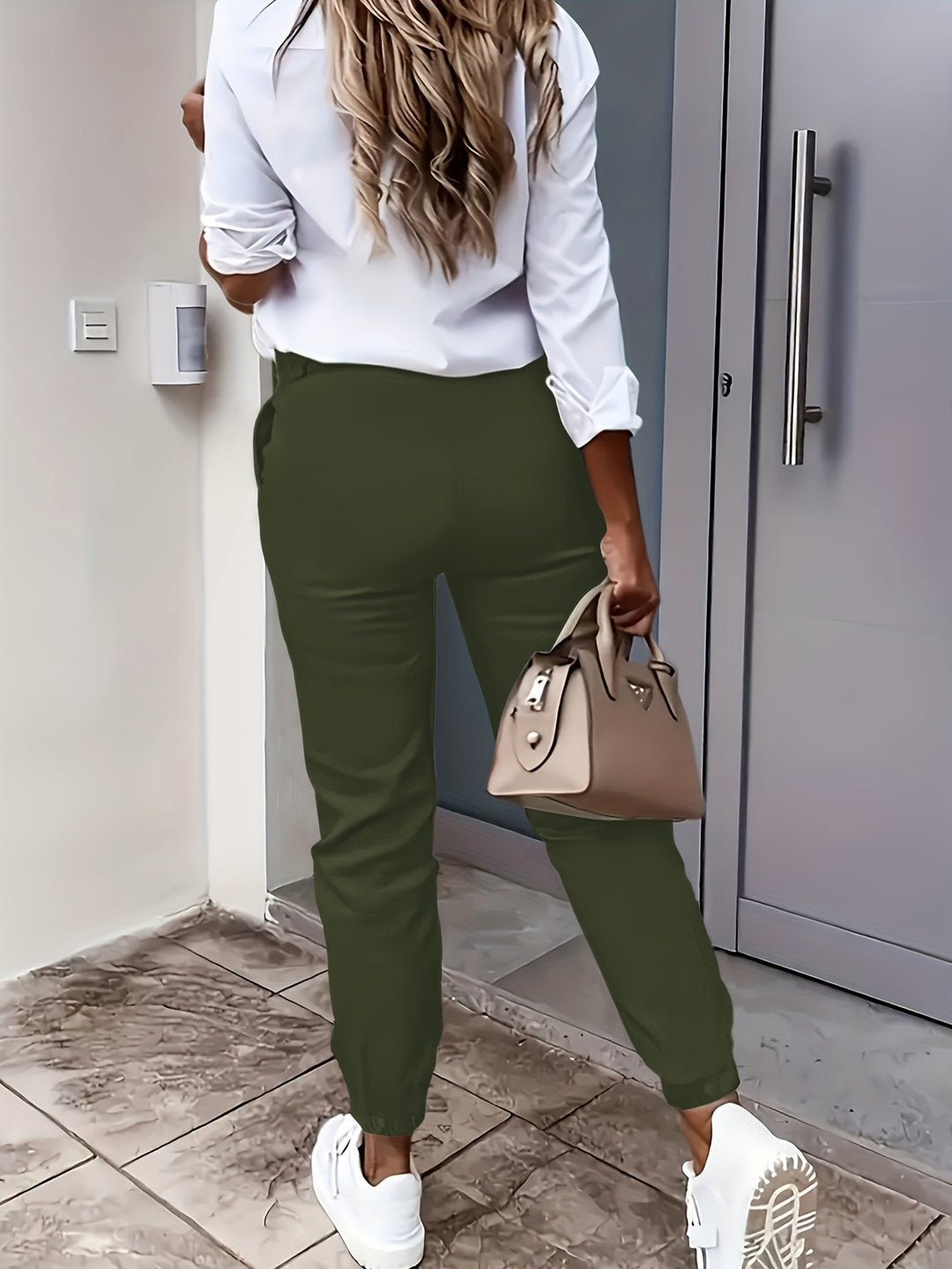 Sophia – Sleek High-Waisted Tapered Pants - La femme Toronto