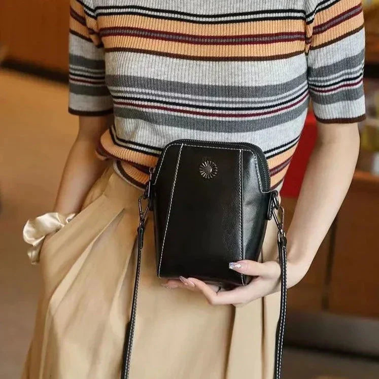 CHRIS | COMPACT MINI HANDBAG - La femme Toronto