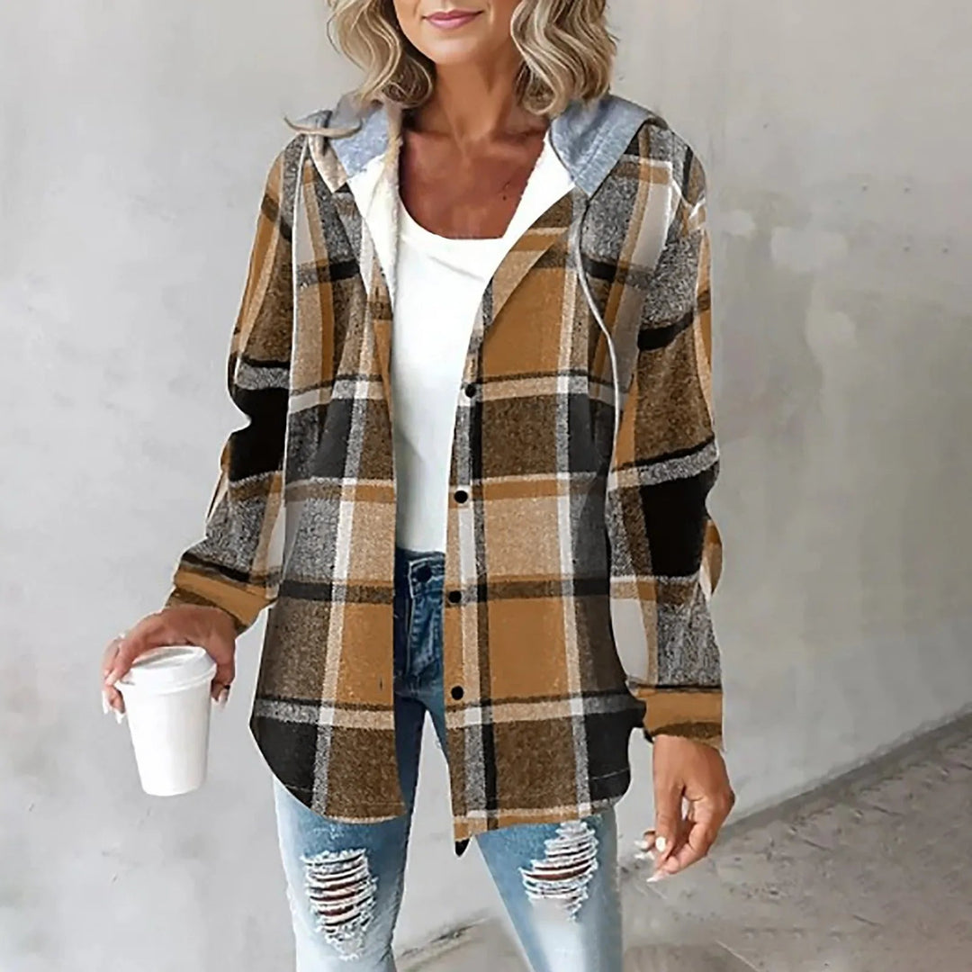 Daniela – Warm & Stylish Plaid Jacket