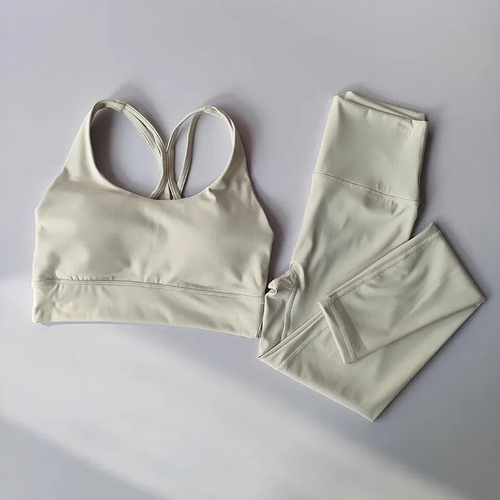 Kiana-  Breathable Yoga Set