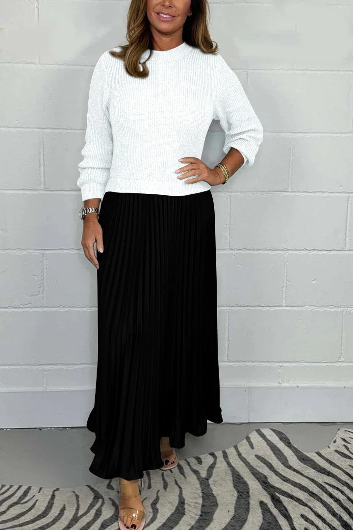 Claudia | Maxi dress with a knit top and pleated skirt