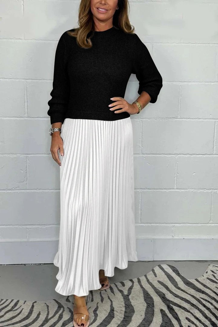Claudia | Maxi dress with a knit top and pleated skirt