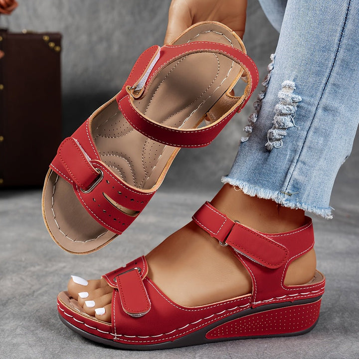 Celima - Orthopedic Sandal - La femme Toronto