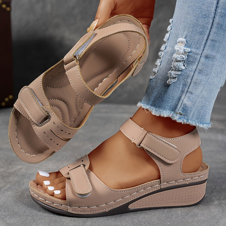 Celima - Orthopedic Sandal - La femme Toronto