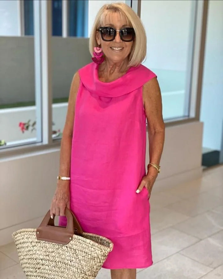 NALANI | SLEEVELESS SHIFT DRESS WITH ROUND NECKLINE - La femme Toronto