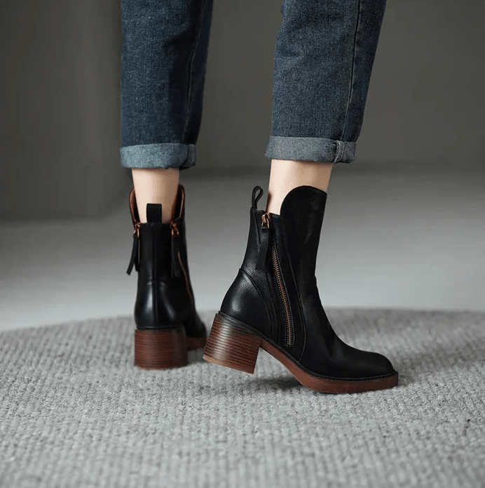 Grazia™ - Leather booties - La femme Toronto