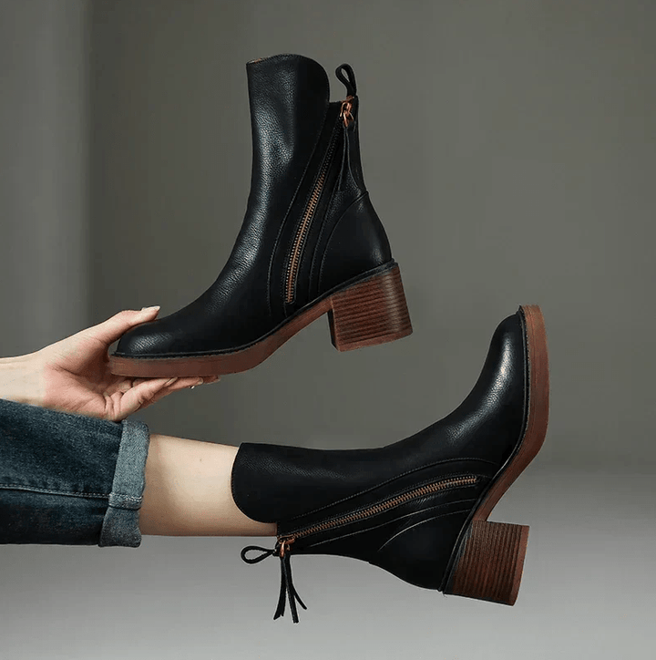 Grazia™ - Leather booties - La femme Toronto