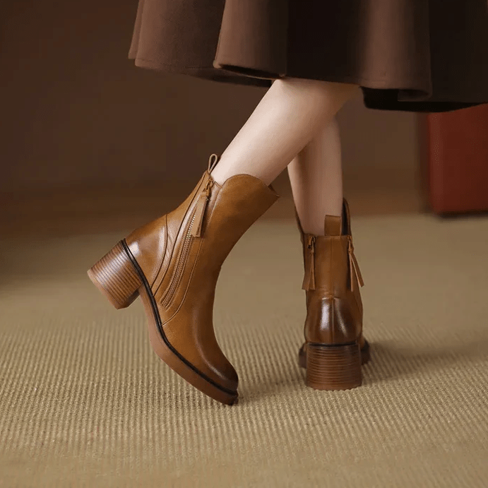 Grazia™ - Leather booties - La femme Toronto