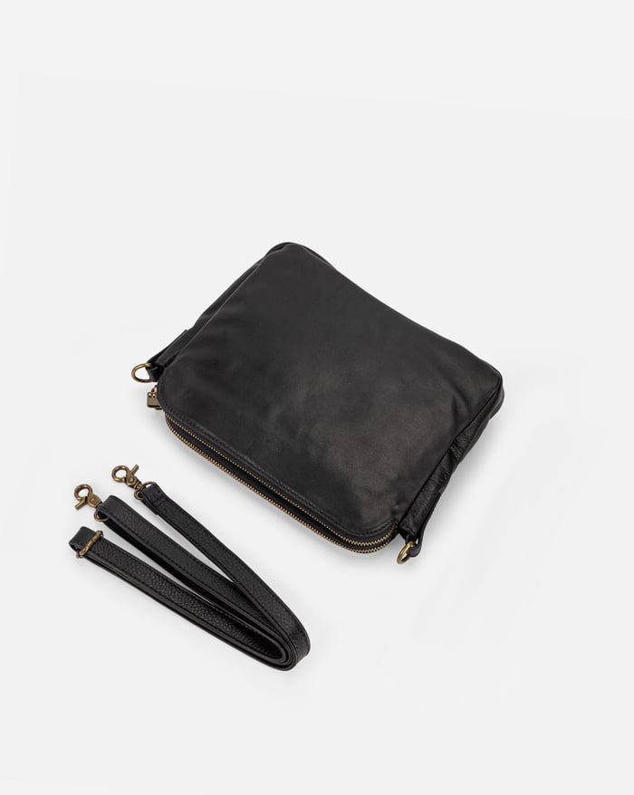 JENNIE | CHIC THREE LAYER CROSSBODY BAG - La femme Toronto