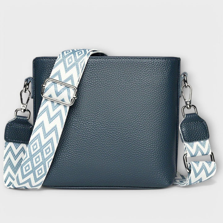 Katha™ Crossbody Bag - La femme Toronto