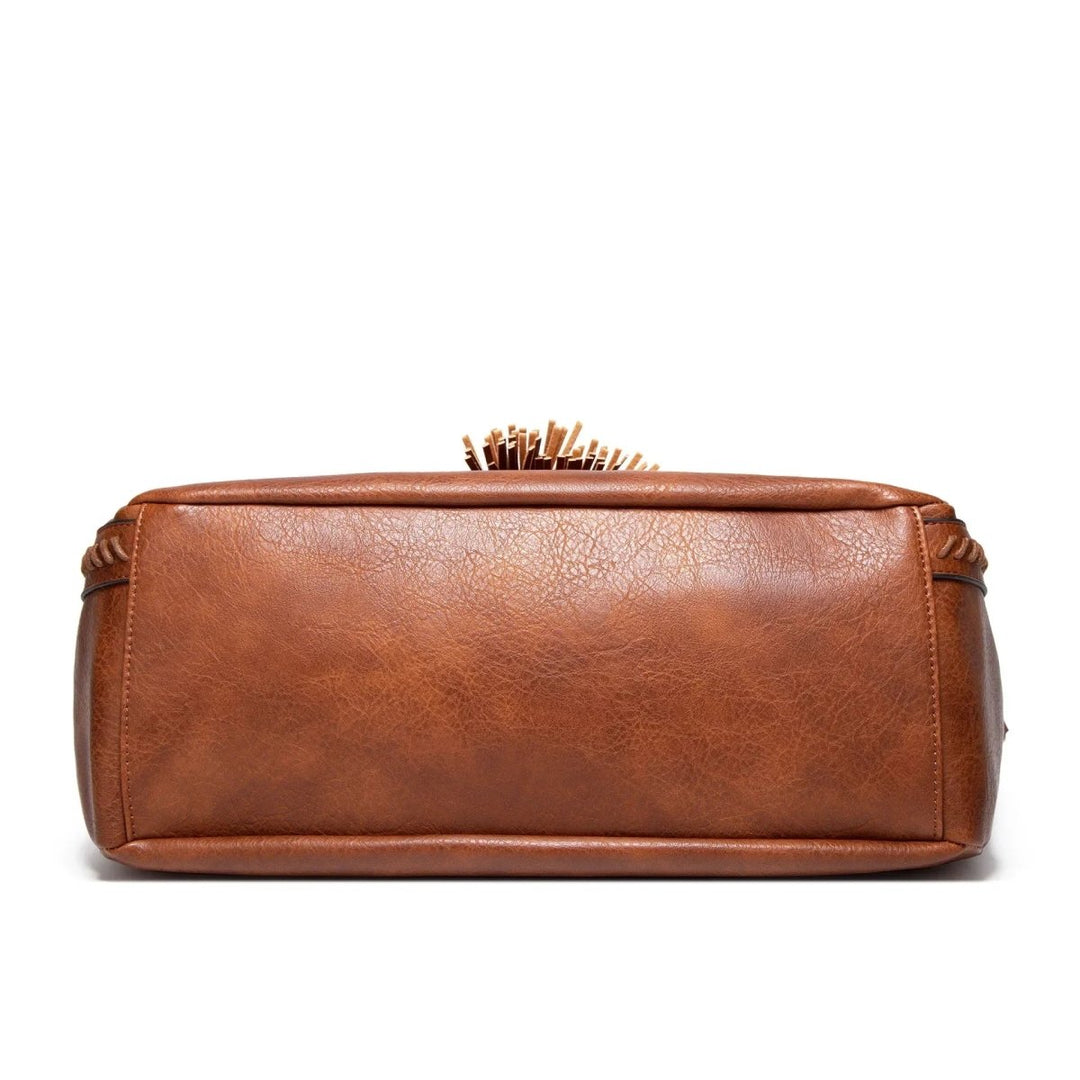 Nellie - Women's Leather Bag - La femme Toronto