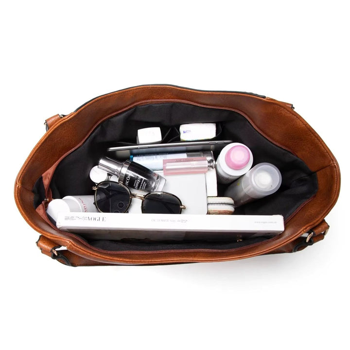 Nellie - Women's Leather Bag - La femme Toronto