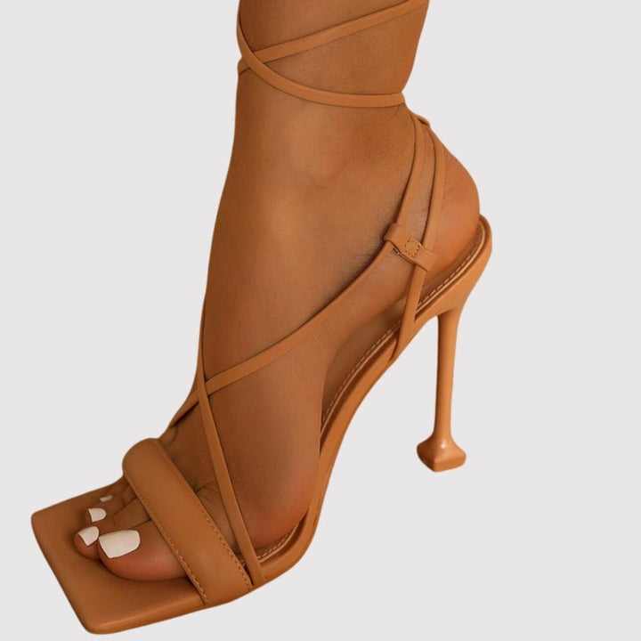 Tijana | Visoke potpetice sa vezivanjem