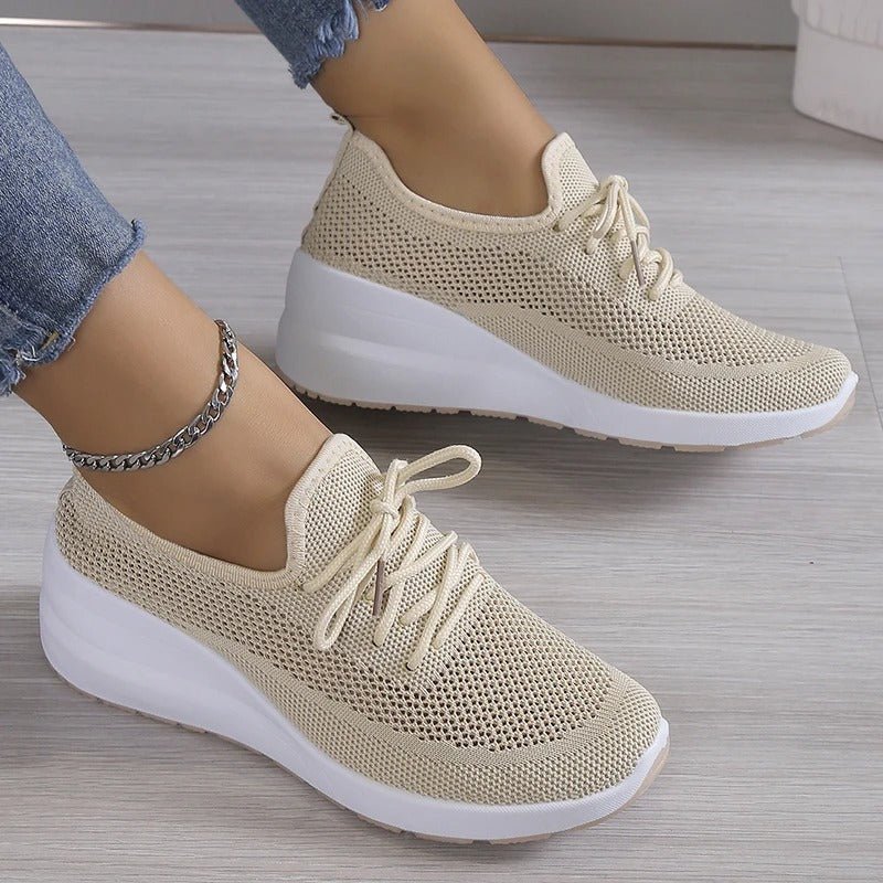 Wendy | Comfortable Casual Lace-Up Sneakers - La femme Toronto